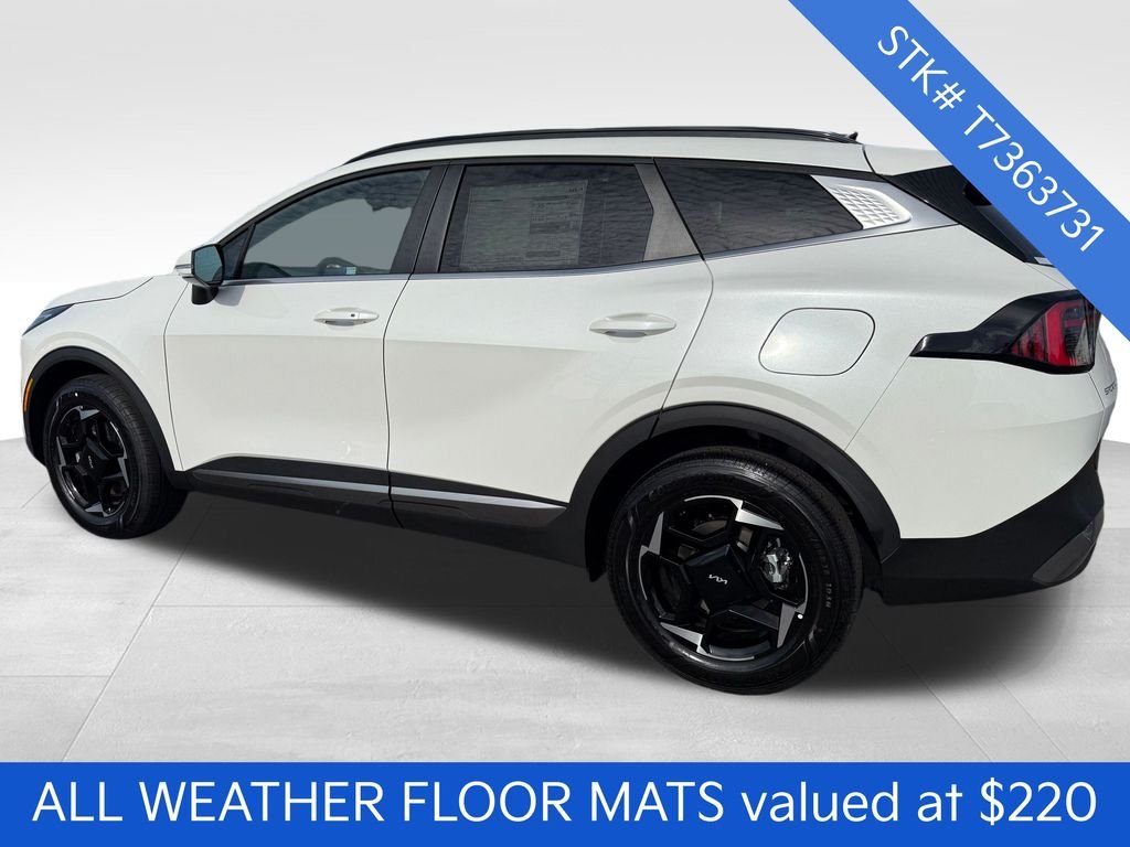 New 2026 Snow White Pearl Kia EX image 5