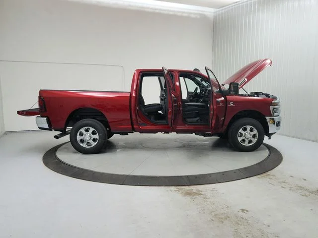 New 2026 Molten Red Pearl-Coat Exterior Paint RAM Big Horn image 16