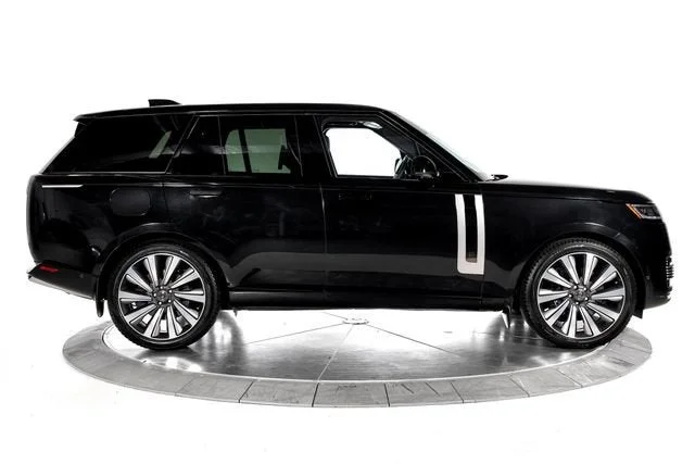 Used 2025 Santorini Black Metallic Land Rover SV image 7