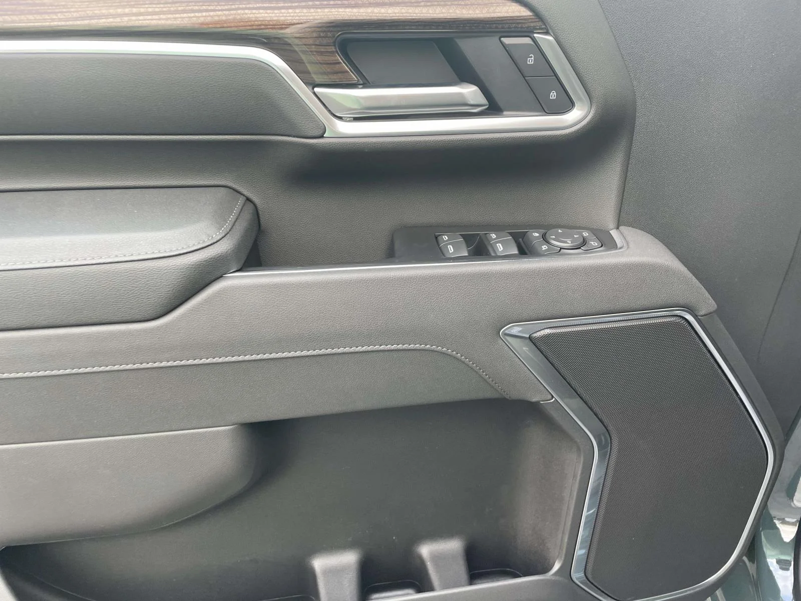 New 2026 Cypress Gray Chevrolet LT image 14
