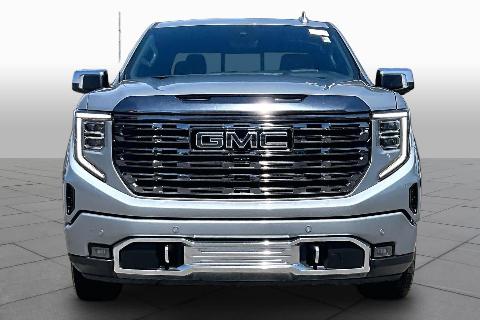 Used 2024 Sterling Metallic GMC Denali Ultimate image 3