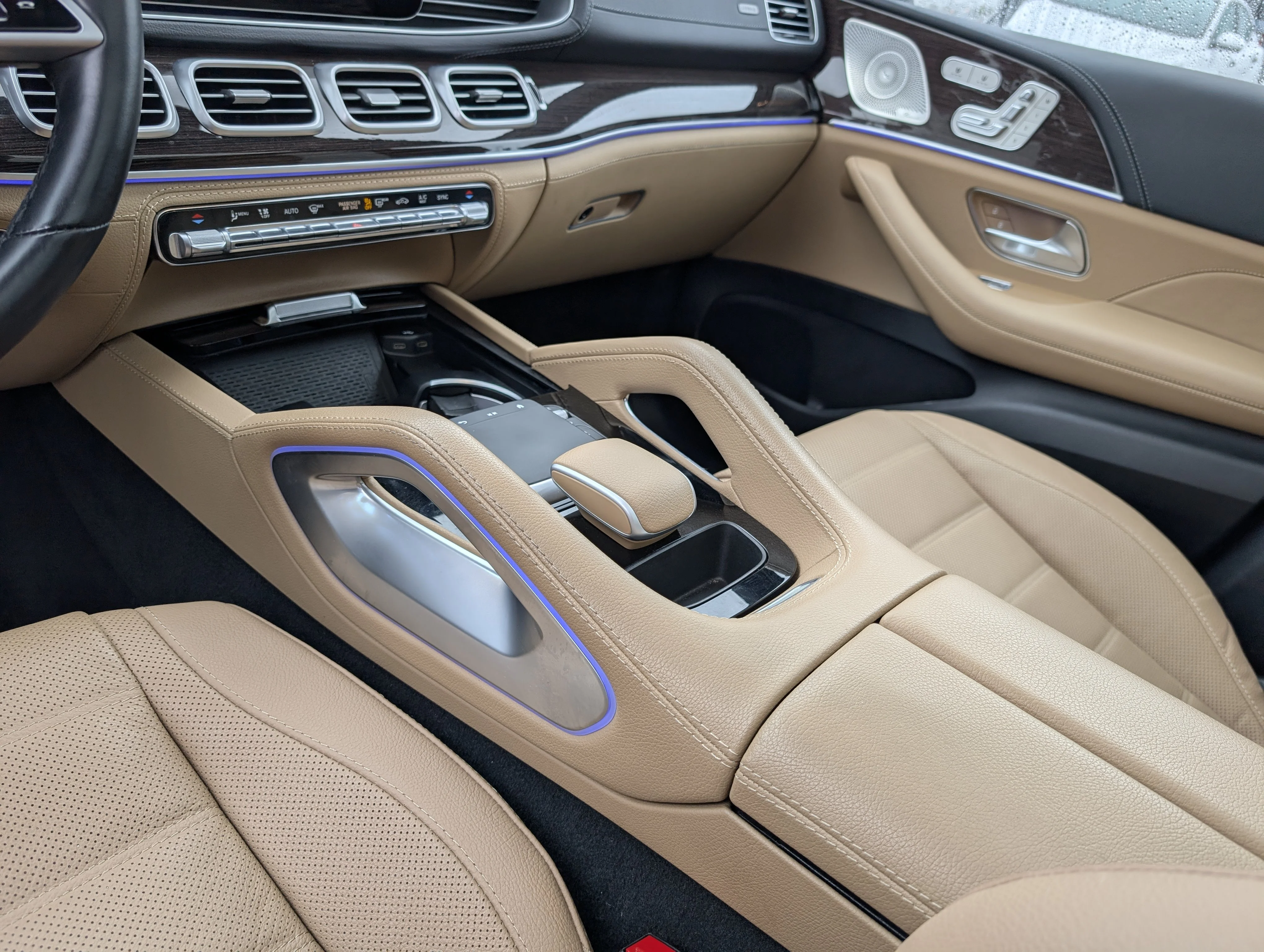 Used 2024 Black Mercedes-Benz GLE 350 image 35