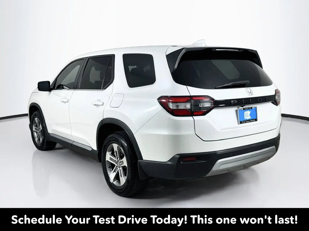 Certified Used 2024 Platinum White Pearl Honda EX-L image 6