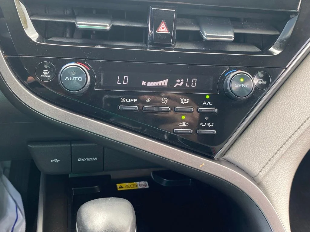 Used 2022 Black Toyota XLE image 23