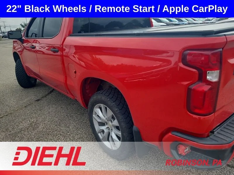 Used 2019 Red Chevrolet Custom image 8