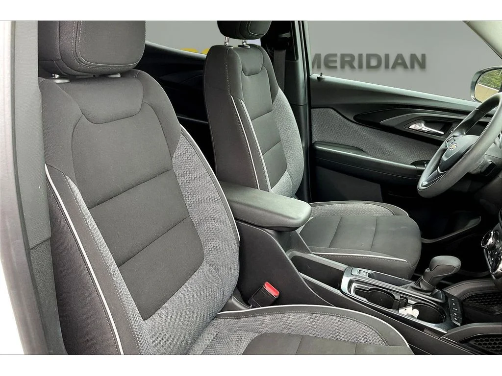 Used 2023 Summit White Chevrolet LT image 6