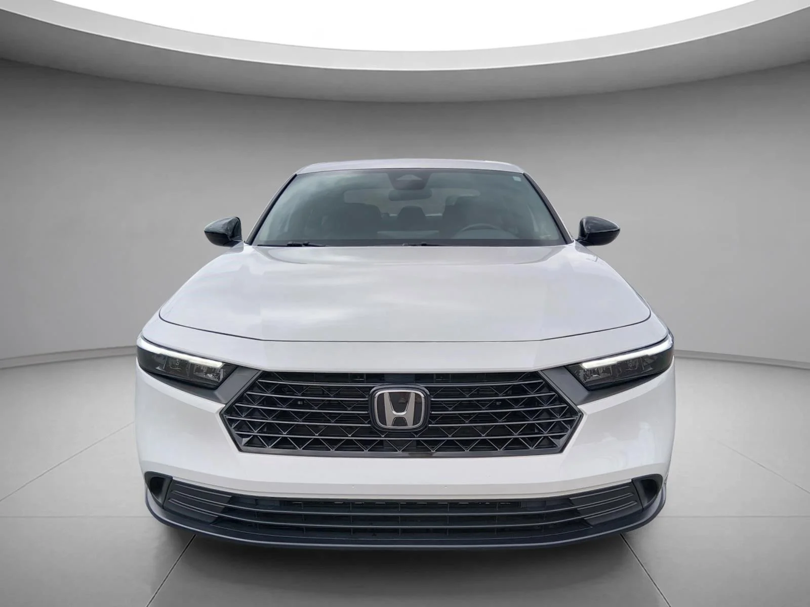 Used 2025 Platinum White Pearl Honda Sport image 8