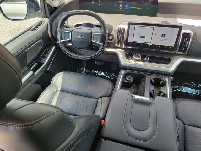 Used 2025 White Ford Platinum image 13