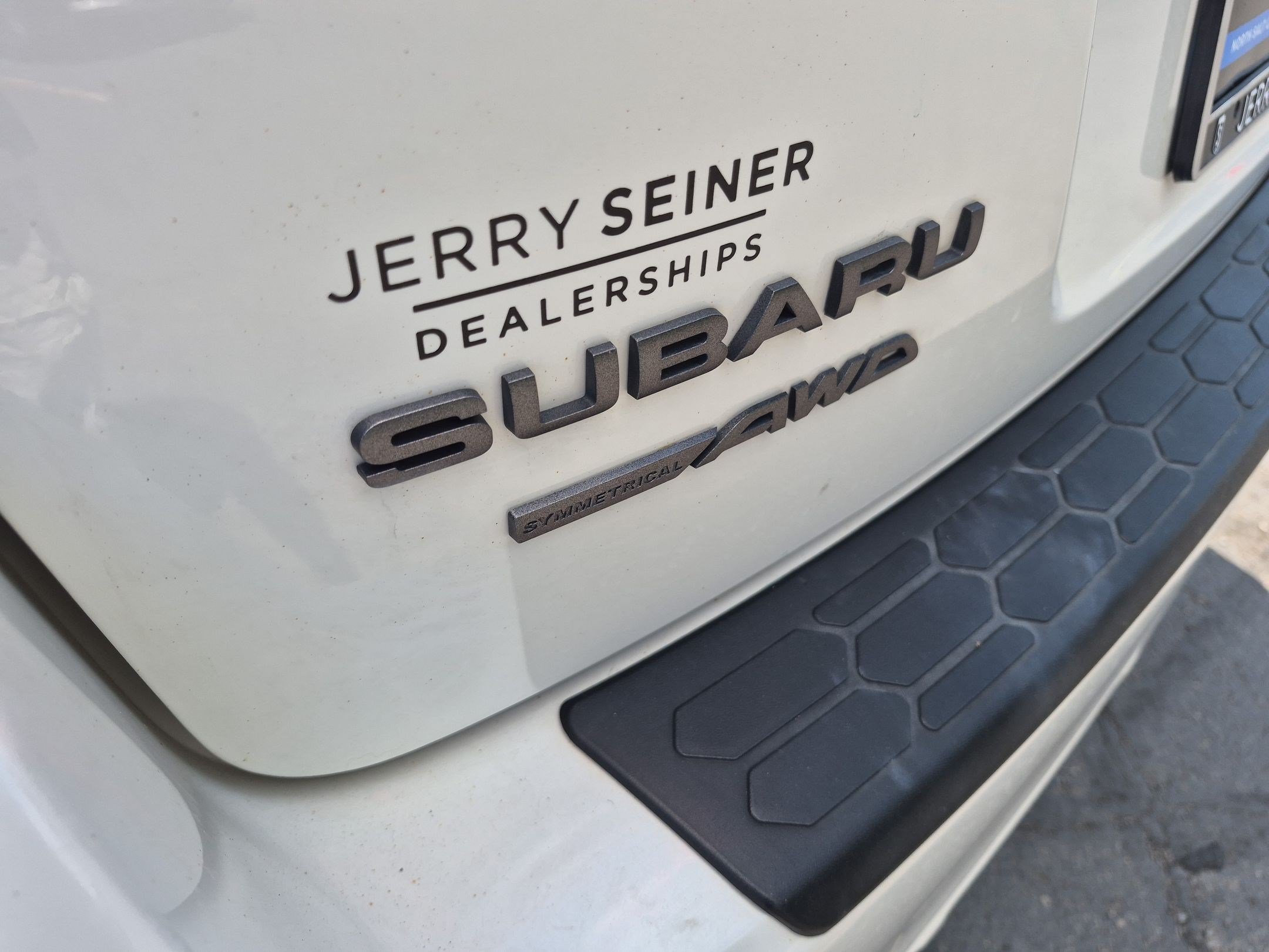 Used 2021 White Subaru Sport image 24