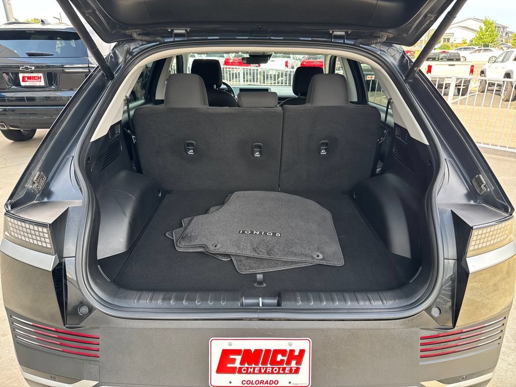 Used 2024 Abyss Black Hyundai SEL image 23