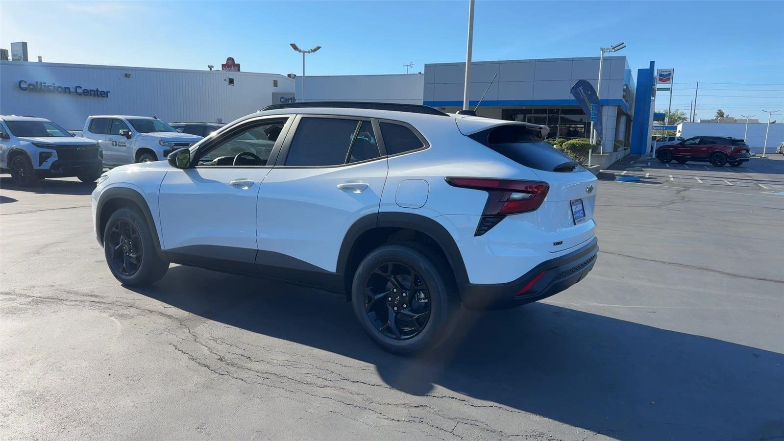 2026 Chevrolet Trax LT - Photo 6