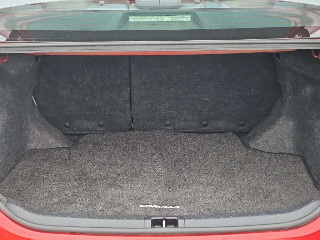 Used 2016 Red Toyota LE Plus image 12