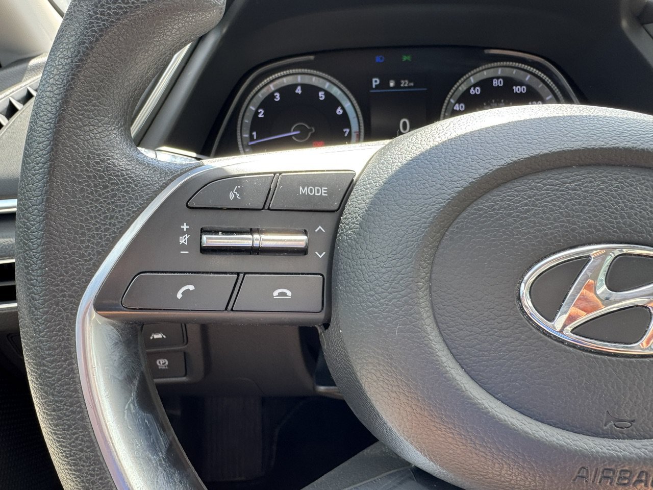 Used 2023 Portofino Gray Hyundai SEL image 30