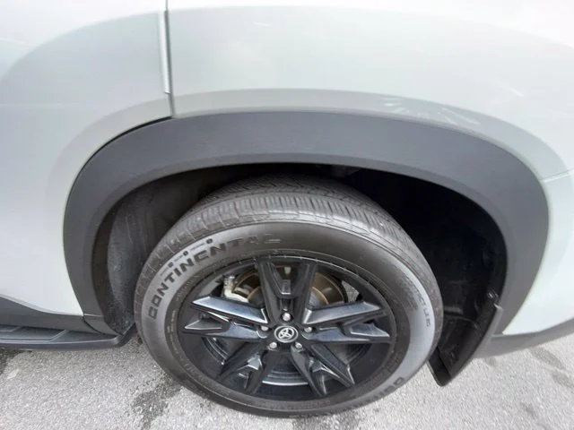Used 2024 Beige Toyota Platinum image 26