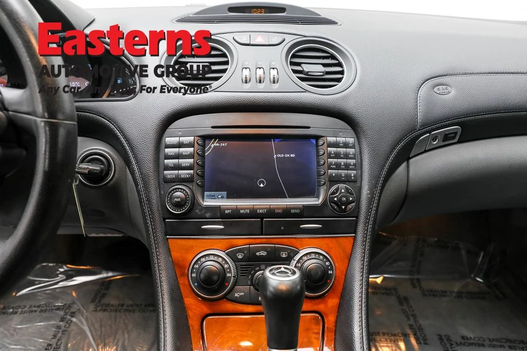Used 2005 Black Mercedes-Benz SL 500 image 12