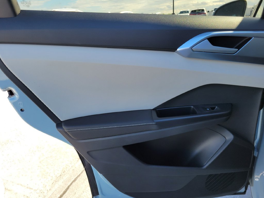 New 2027 Gray Volkswagen 1.5T SE image 8