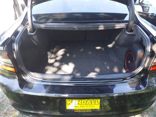 Used 2016 Black Dodge SXT image 23