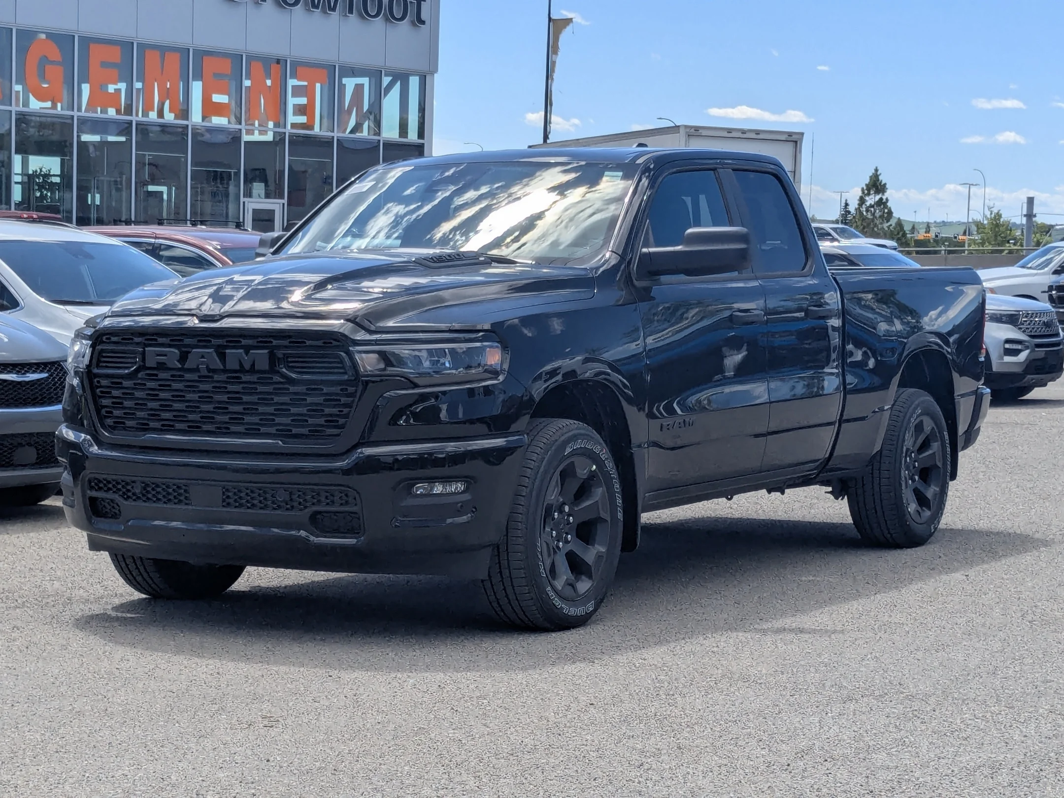 New 2026 Black RAM Express - - 4x4 - Quad Cab 64 Box - Black Express Edition - Cust Pref Pkg 23D & More! image 4