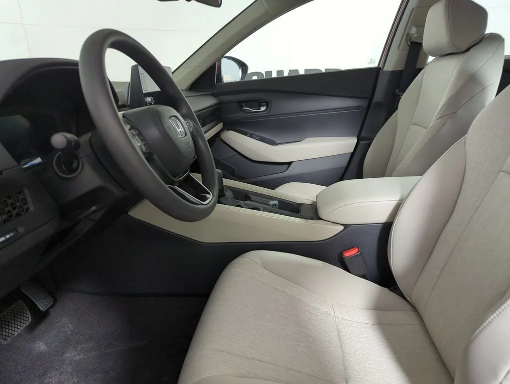 New 2026 Platinum White Pearl Honda LX image 12