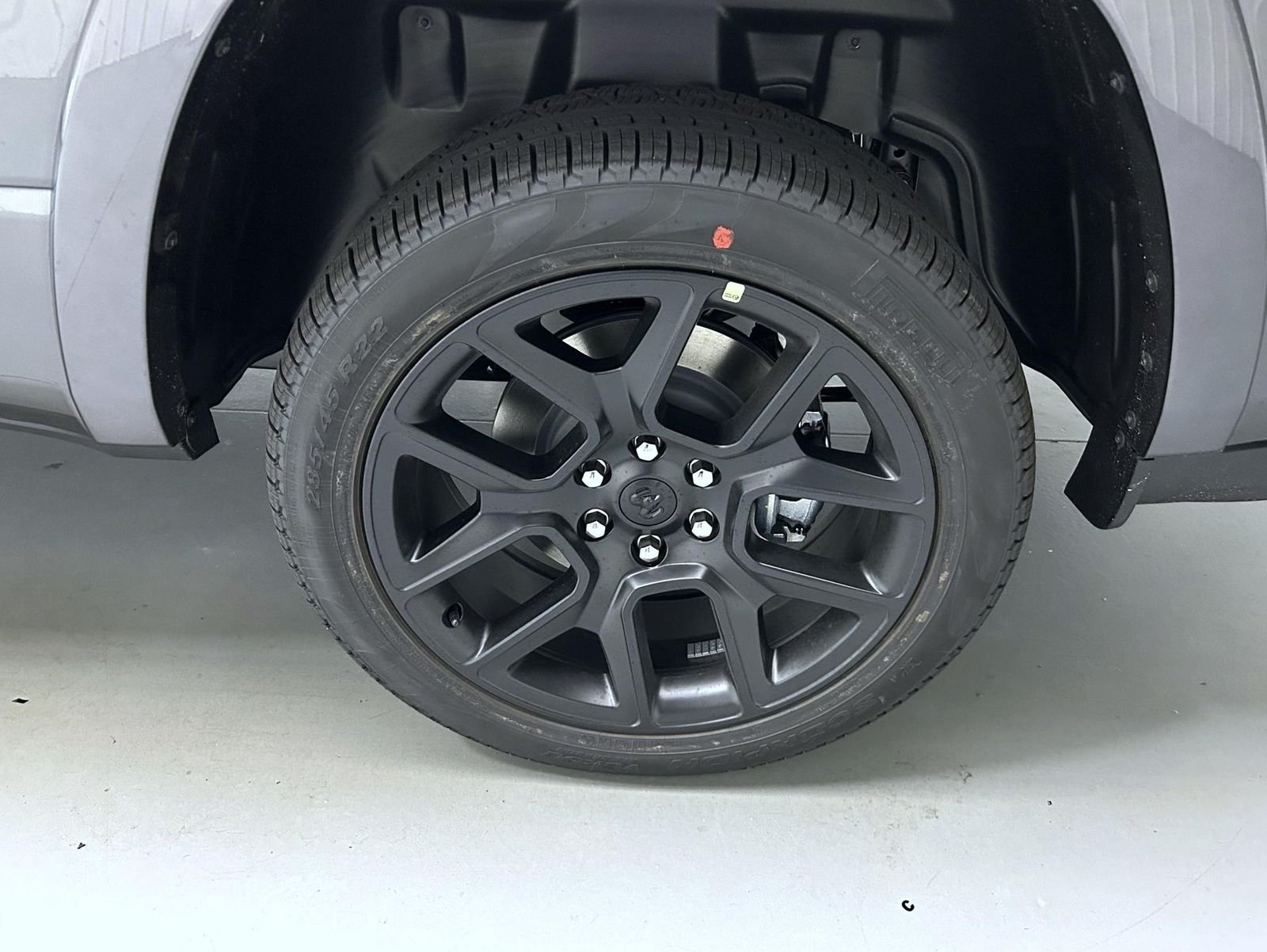 New 2026 Granite Crystal Metallic Clear-Coat Exterior Paint RAM Laramie image 22