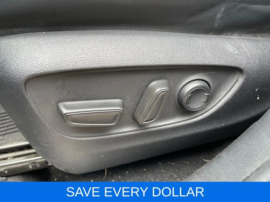 Used 2023 Black Toyota XLE image 21