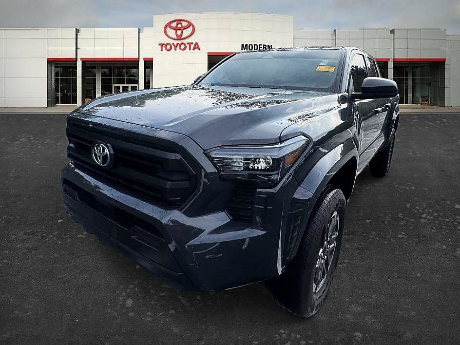 Certified Used 2025 Underground Toyota SR image 2