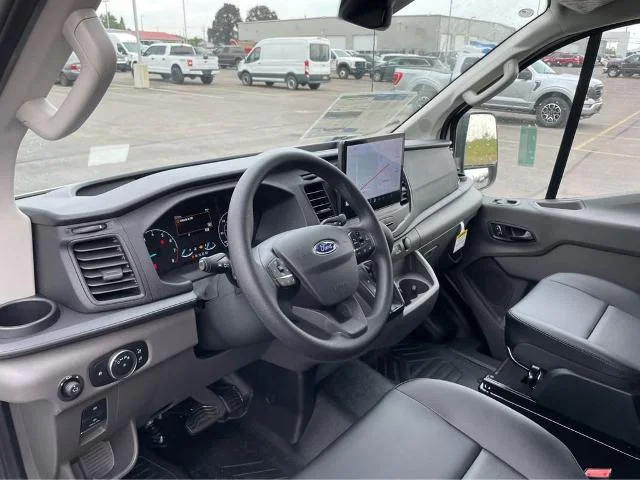 2025 Ford Transit Van Base - Photo 38