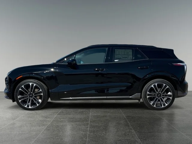 2025 Chevrolet Blazer EV SS - Photo 2