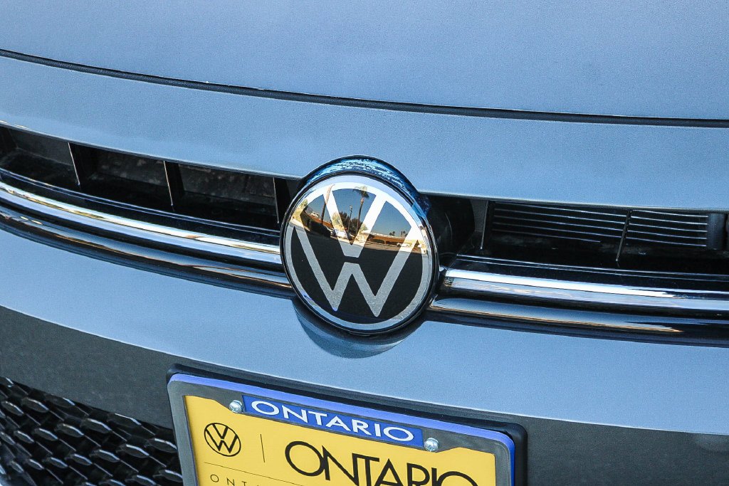 New 2027 Gray Volkswagen 1.5T SEL image 5