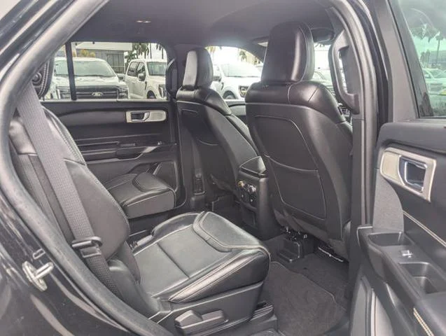 Used 2020 Agate Black Metallic Ford ST image 34