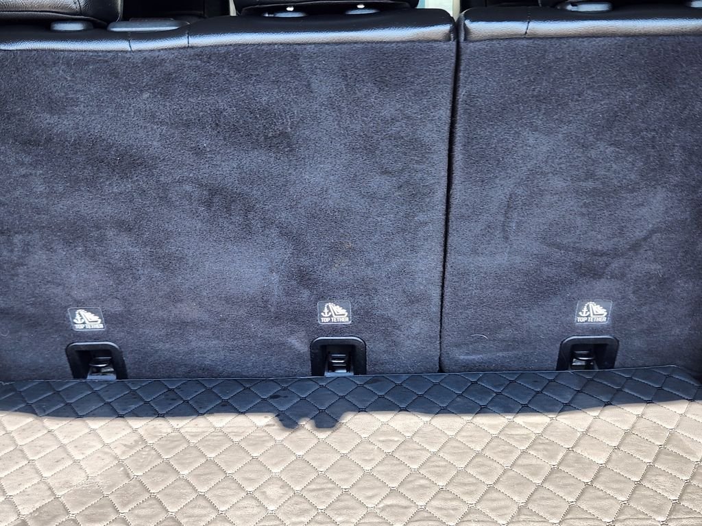 Used 2020 White Jeep Limited image 25
