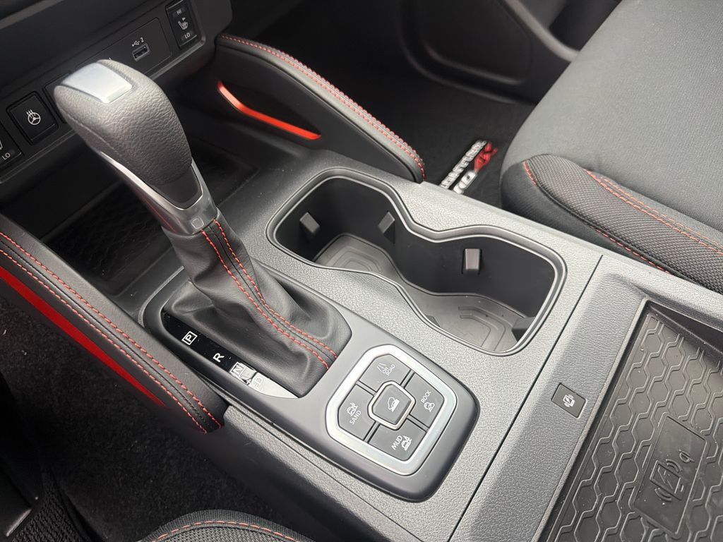 New 2026 Nissan Frontier PRO-4X 4D Crew Cab