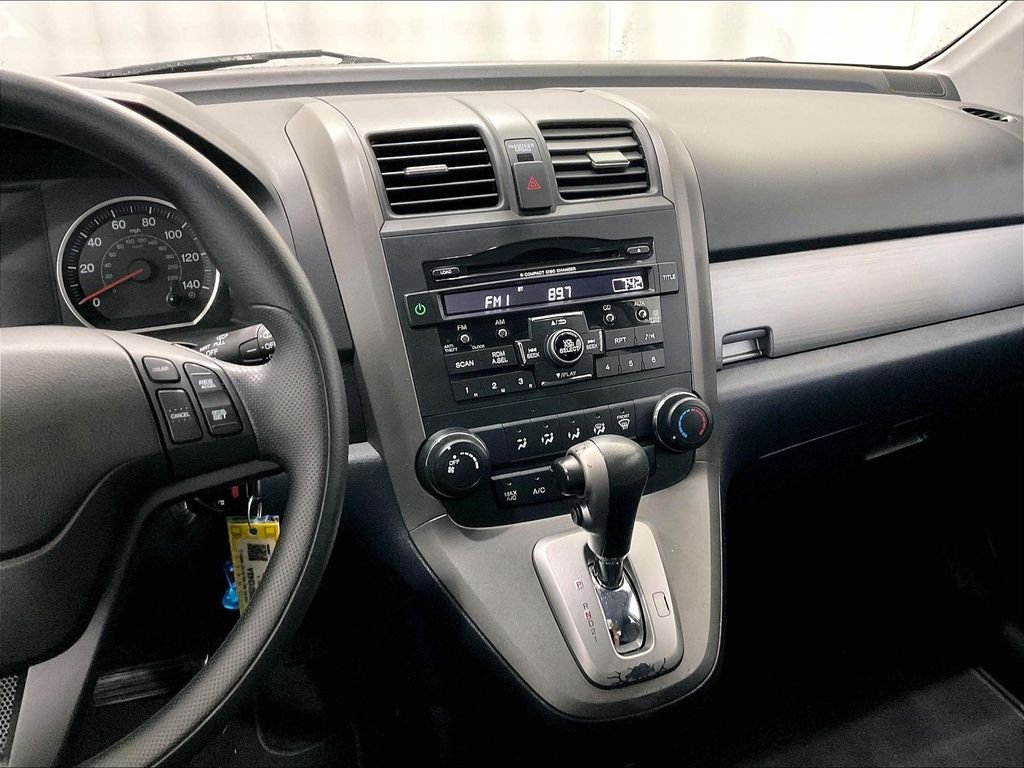 Used 2011 Gray Honda SE image 18