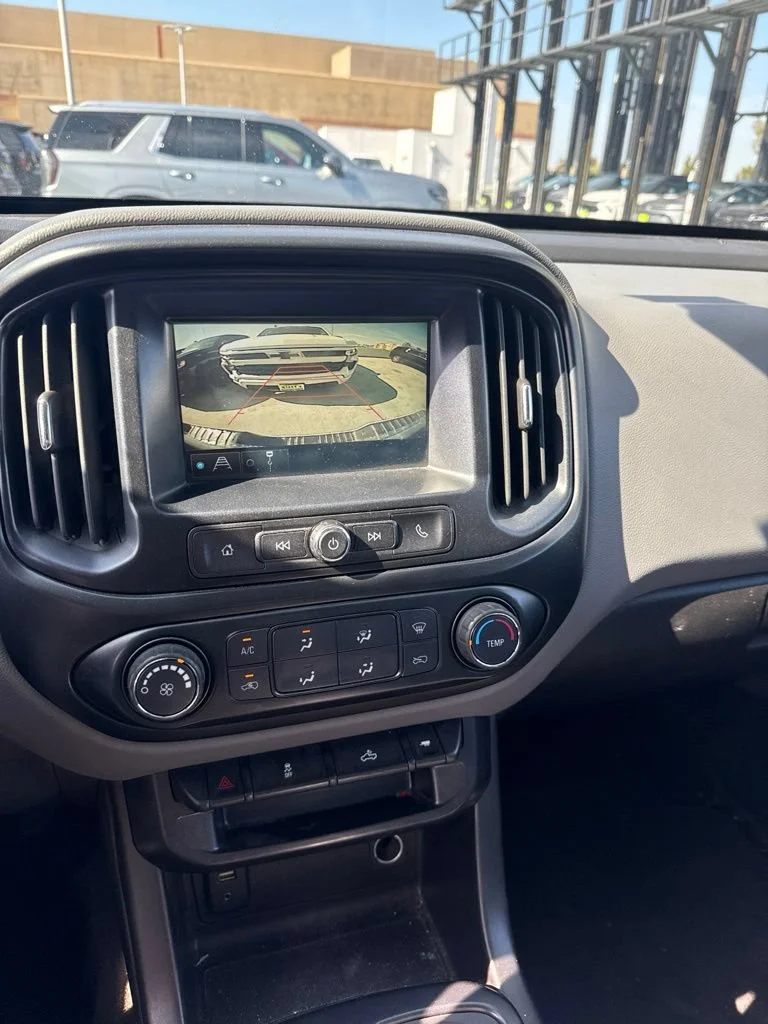 Used 2018 SUMMIT WHITE Chevrolet 2WD Work Truck image 10