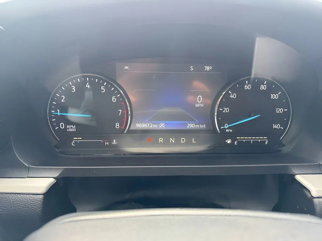 Used 2021  Ford XLT image 26