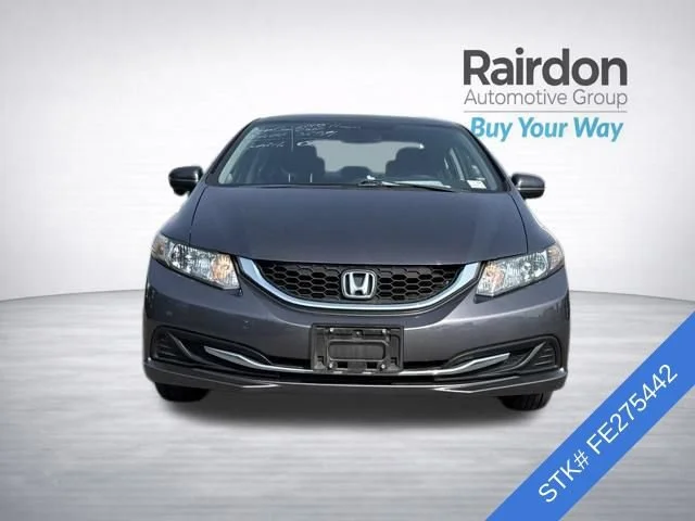 Used 2015 Modern Steel Metallic Honda SE image 2