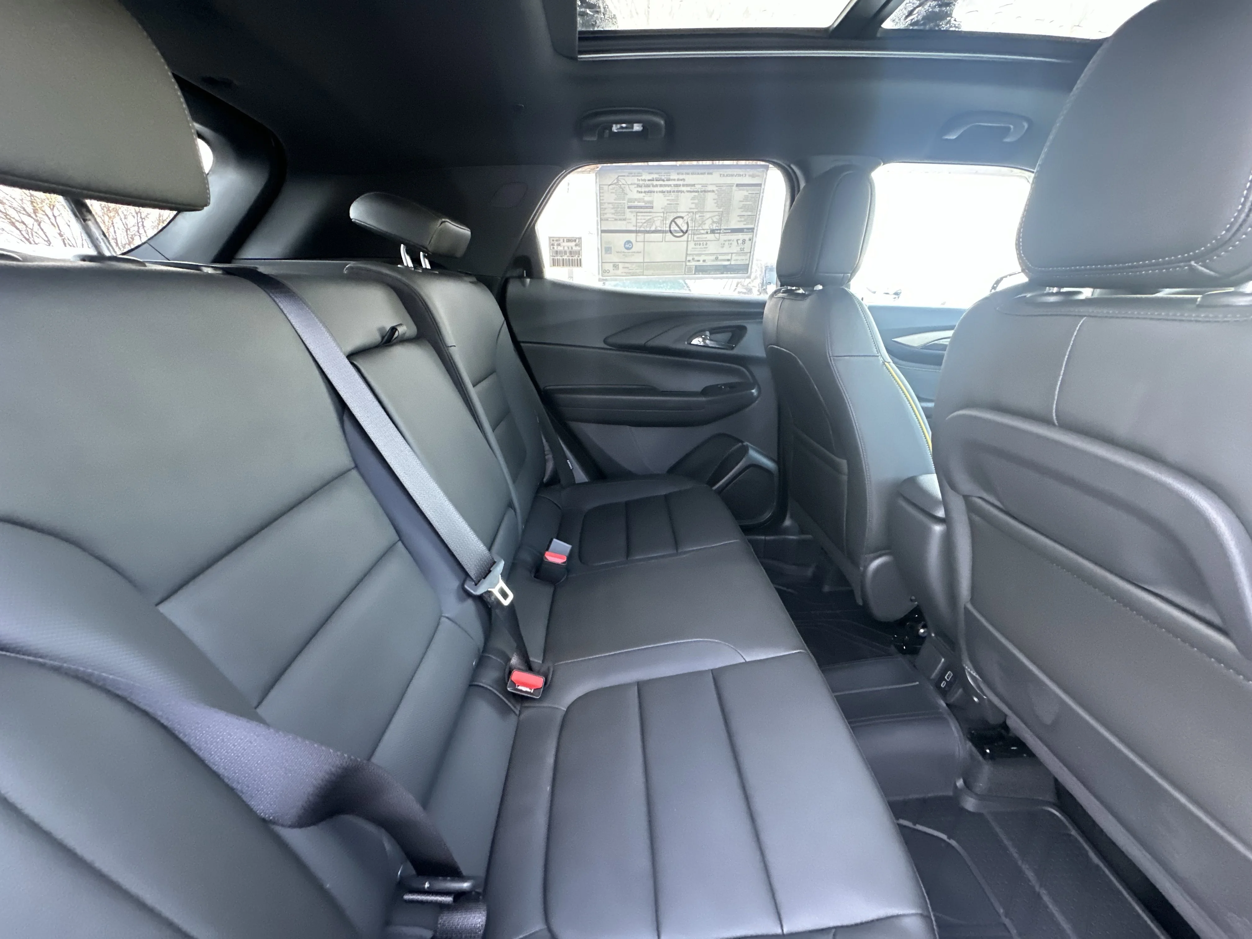 New 2026 Mosaic Black Metallic Chevrolet ACTIV image 24