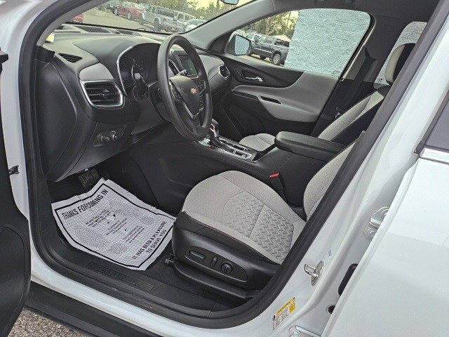 Used 2022 Summit White Chevrolet LT image 11