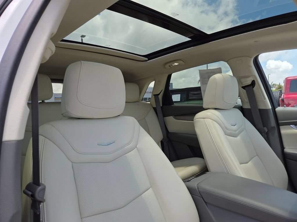 Used 2023 Crystal White Tricoat Cadillac AWD Premium Luxury image 16
