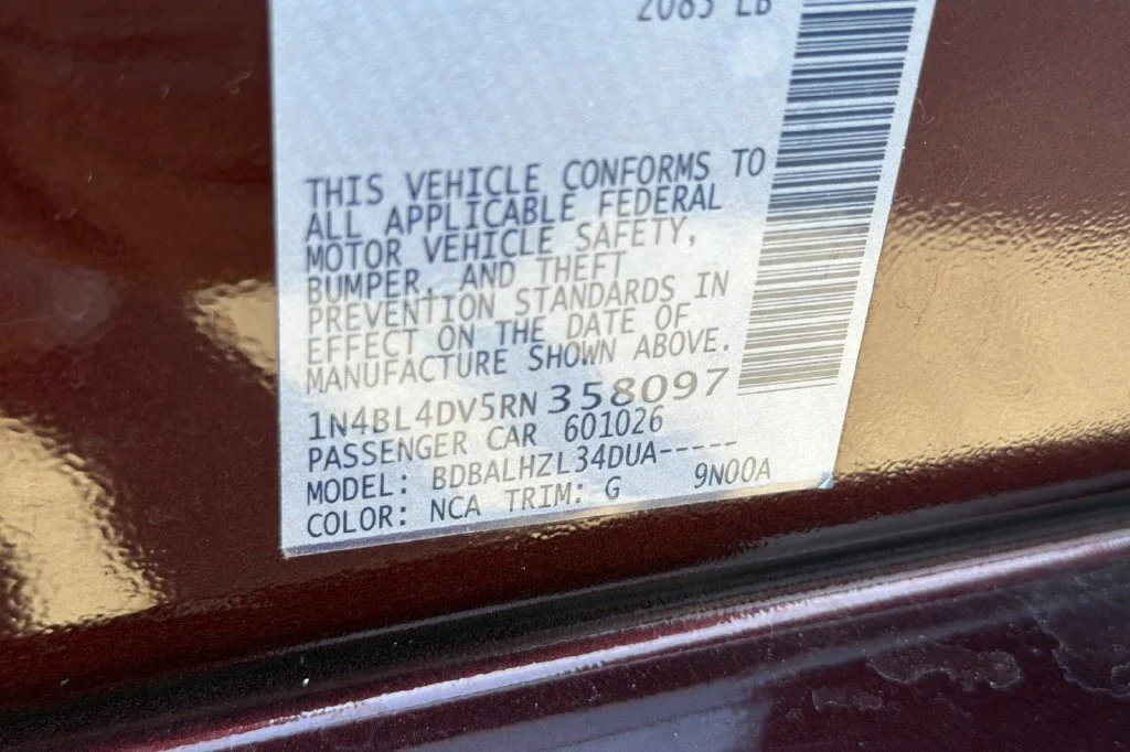 Used 2024 Garnet Pearl Metallic Nissan 2.5 SV image 42
