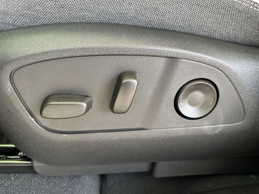 2026 GMC Sierra EV Elevation - Photo 14