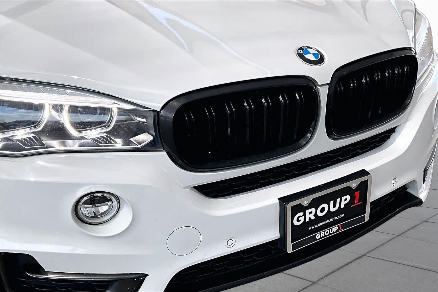 Used 2017 Alpine White BMW sDrive35i image 30