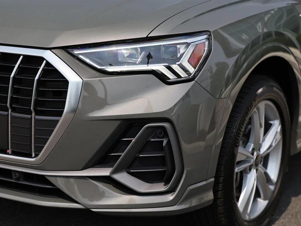 Used 2024 Gray Audi Premium Plus image 12