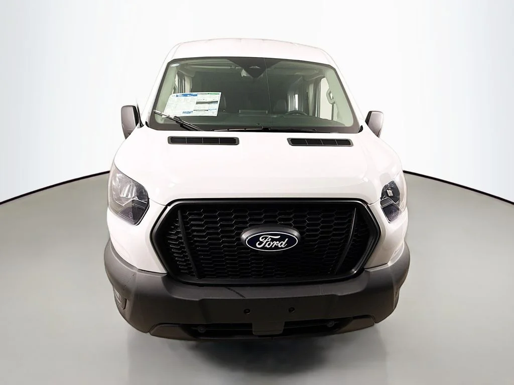 New 2026 Oxford White Ford Cargo Van image 2