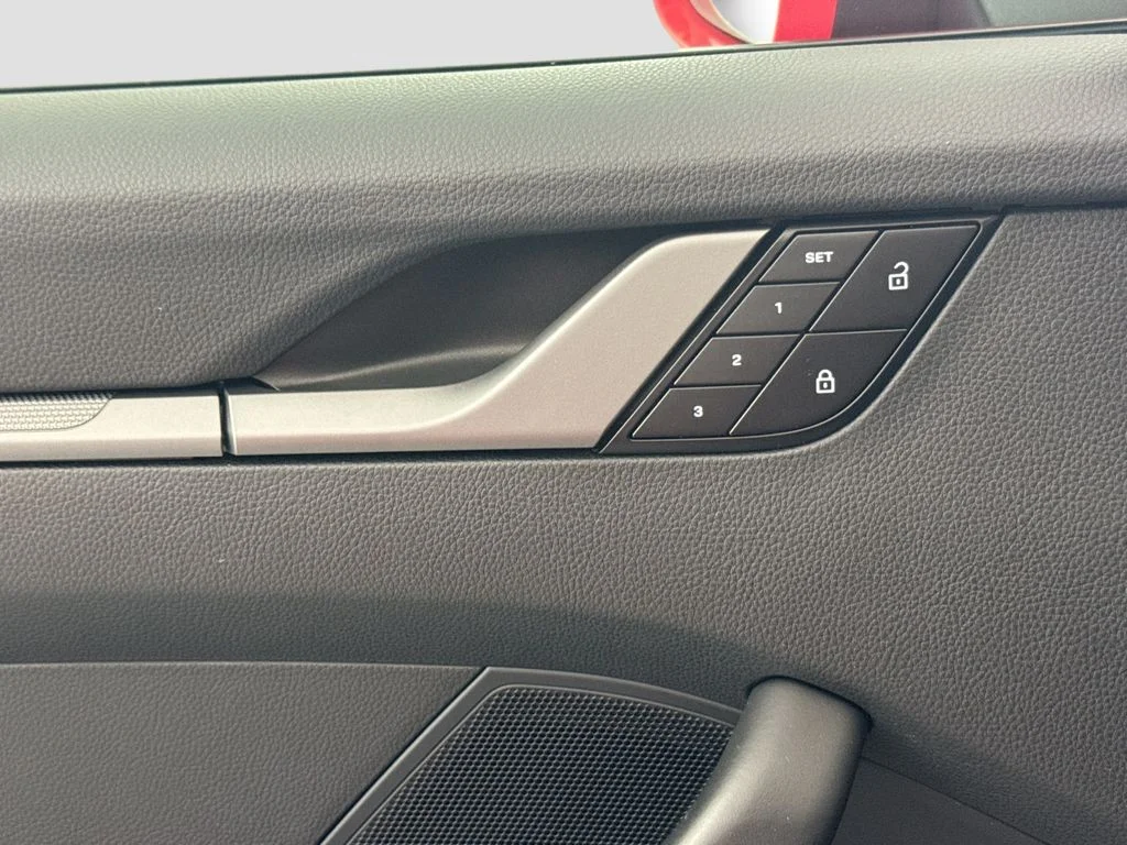 2024 Porsche 911 T - Photo 18