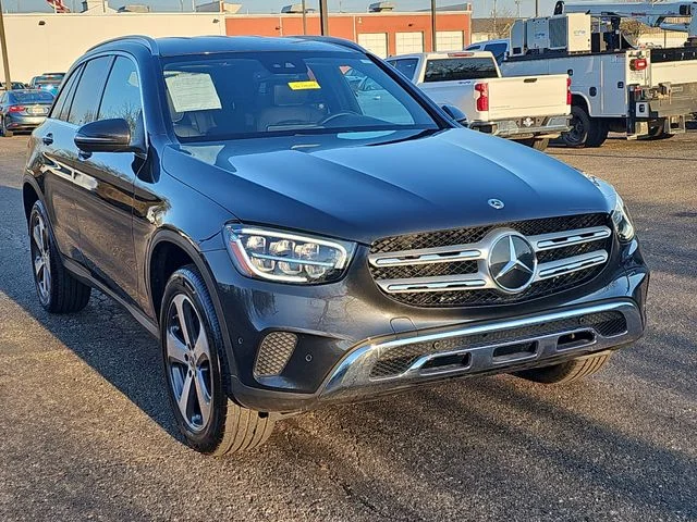 Used 2022 Gray Mercedes-Benz GLC 300 image 11