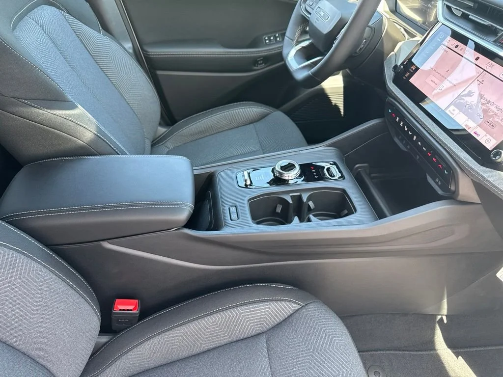 New 2026 Bright White Clearcoat Jeep Laredo image 27