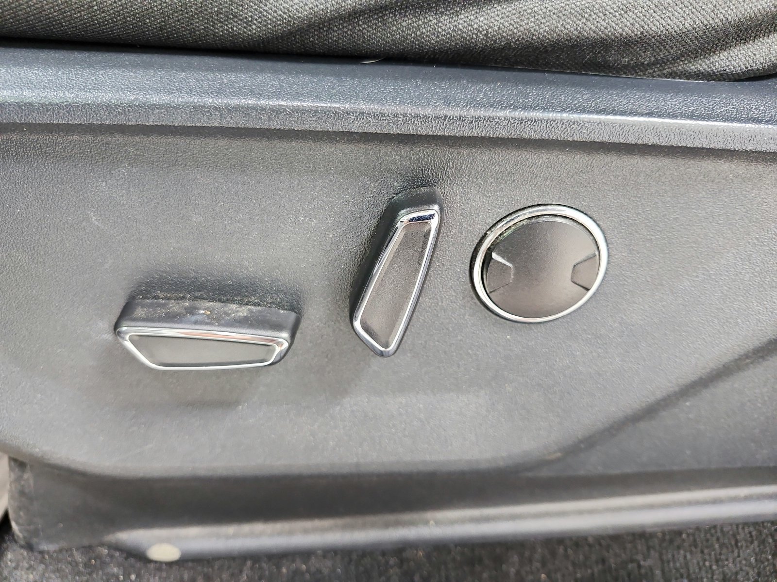 Used 2021 Gray Ford XLT image 11