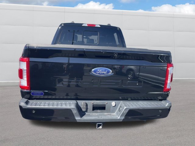 Used 2023 Black Metallic Ford Lariat image 4