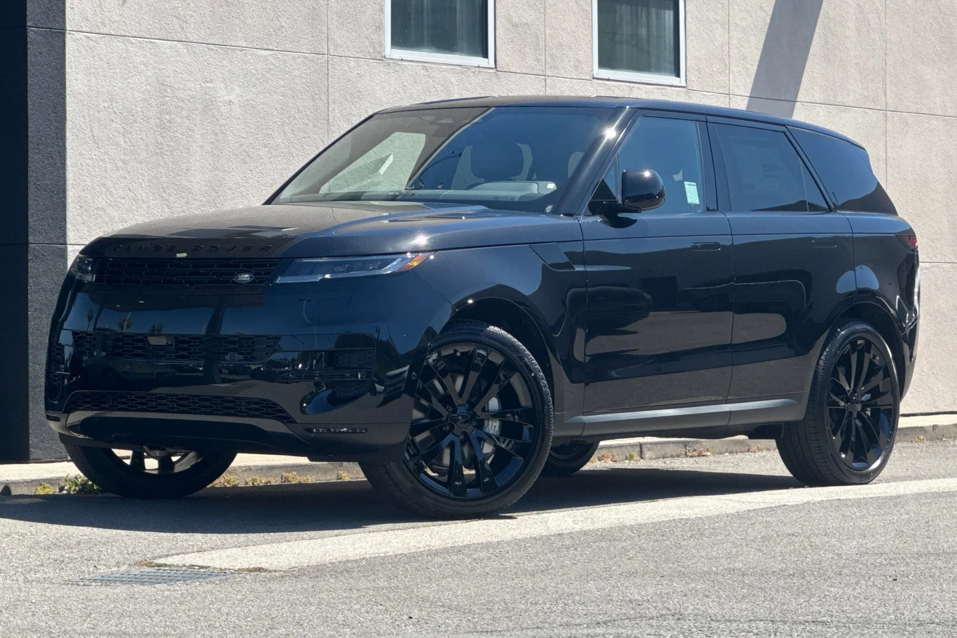 2026 Land Rover Range Rover Sport P360 SE MHEV's photo